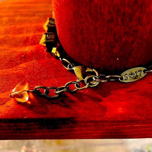 Sabika golden bracelet, retired nib - Picture 2 of 2